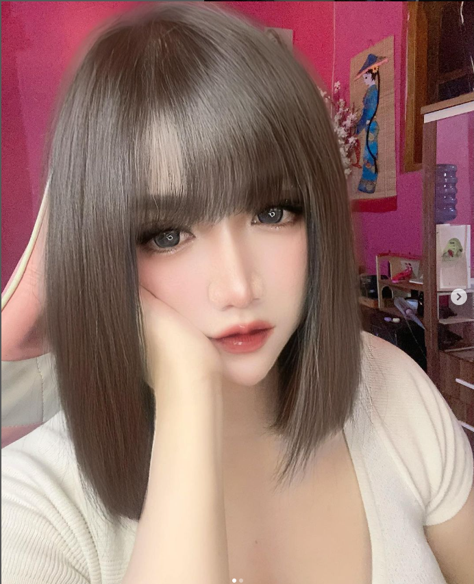 LUX Anya